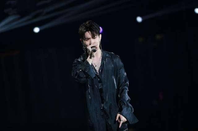 薛之谦爆料前辈是谁啊视频,爆料前辈身份引发热议  第2张