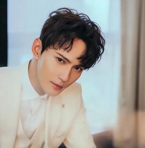 徐正溪最新爆料新闻,揭秘演艺圈幕后真相与个人生活转变 第2张 徐正溪最新爆料新闻,揭秘演艺圈幕后真相与个人生活转变 第2张